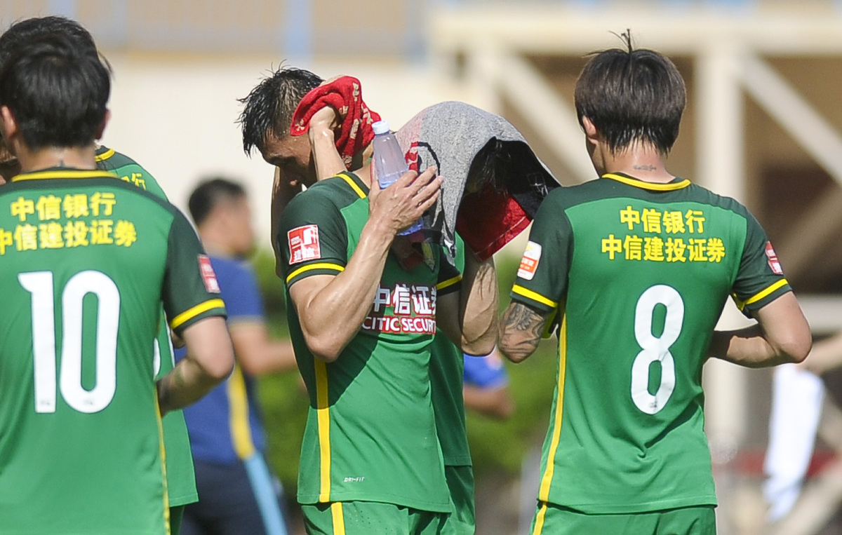 关于赛前体能课后,皇家社会迎来里程碑备战中超,质疑声仍在,资深球员宣示担当的信息 关于赛前体能课后,皇家社会迎来里程碑备战中超,质疑声仍在,资深球员宣示担当的信息