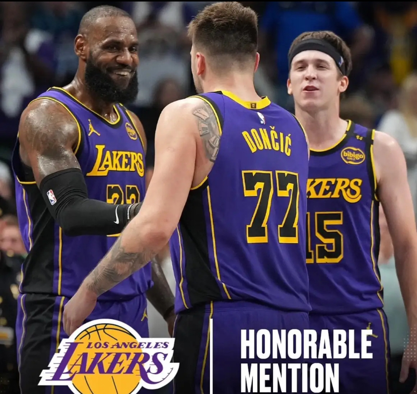 包含今晨突围战来临，洛杉矶湖人围绕意大利杯临场应变，气氛紧张，团队化学反应显著的词条